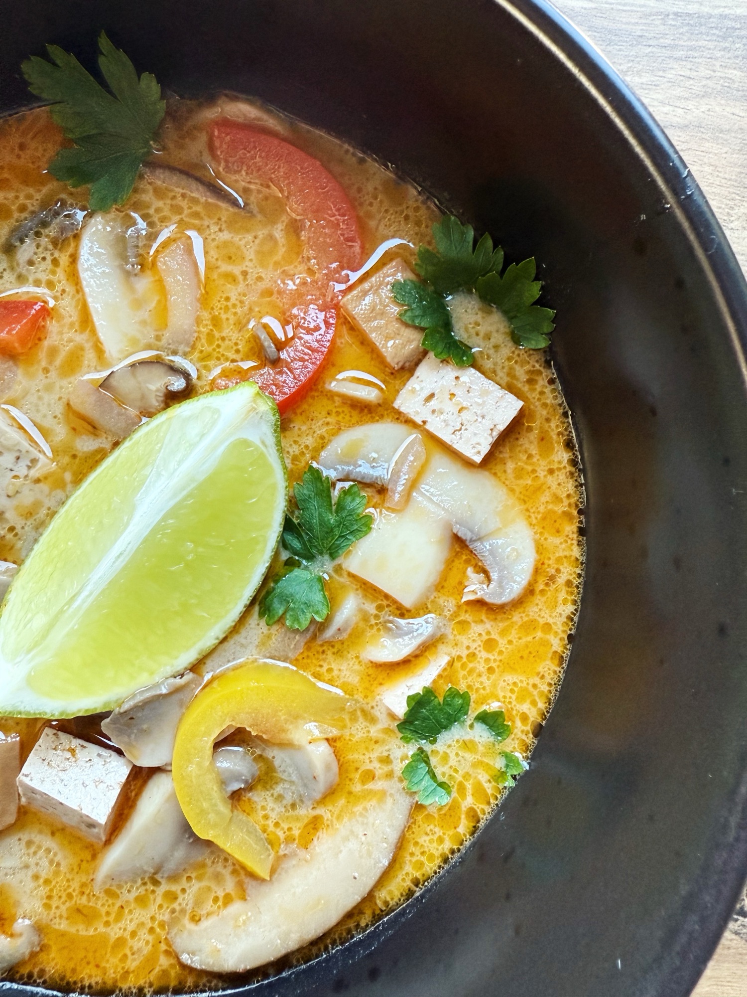 Супа Том кха