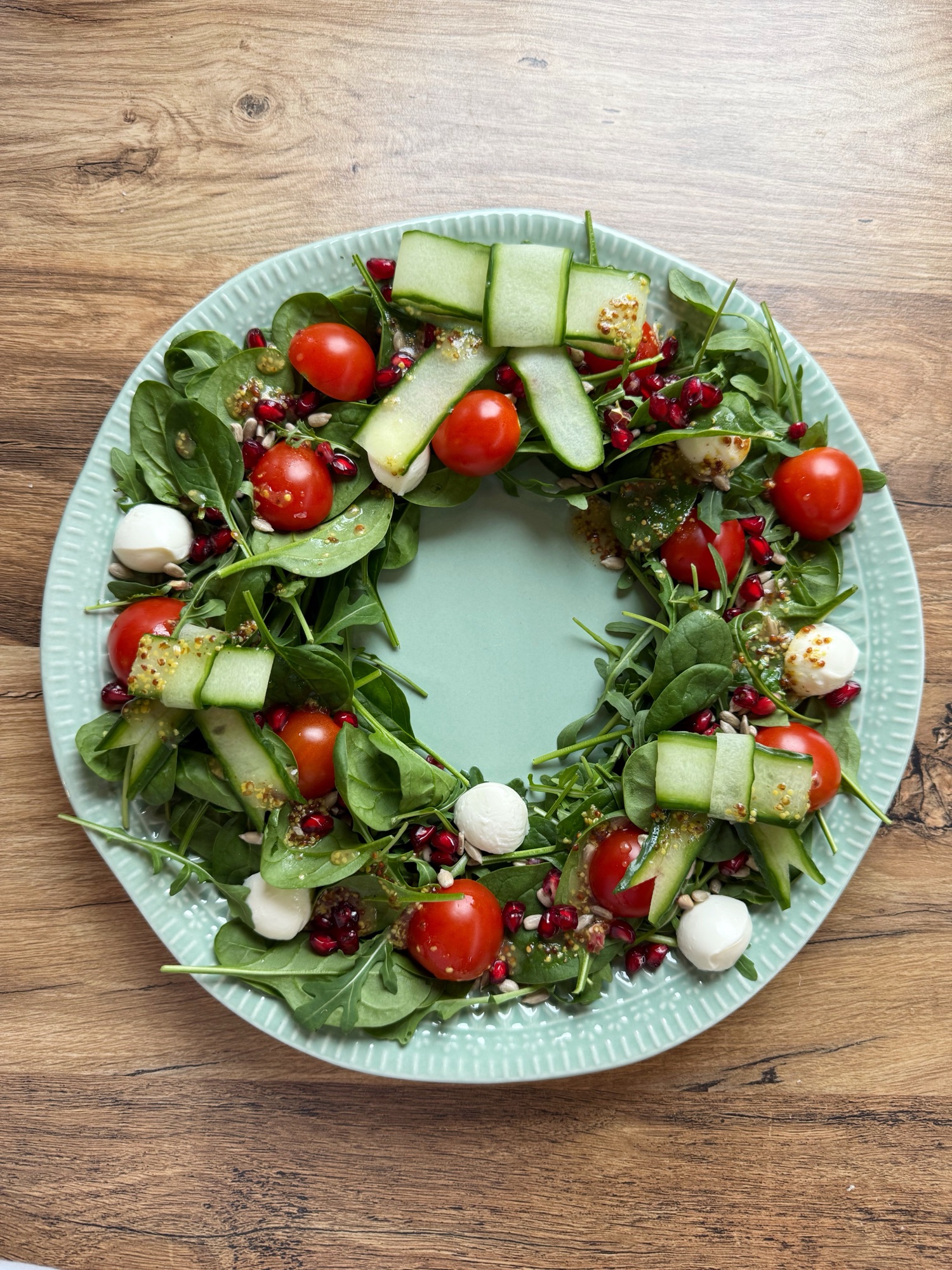 Салата Коледен венец